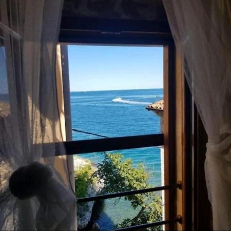 Apartment Beatrice. 10Mt To The Beach :) Rovinj Exterior photo